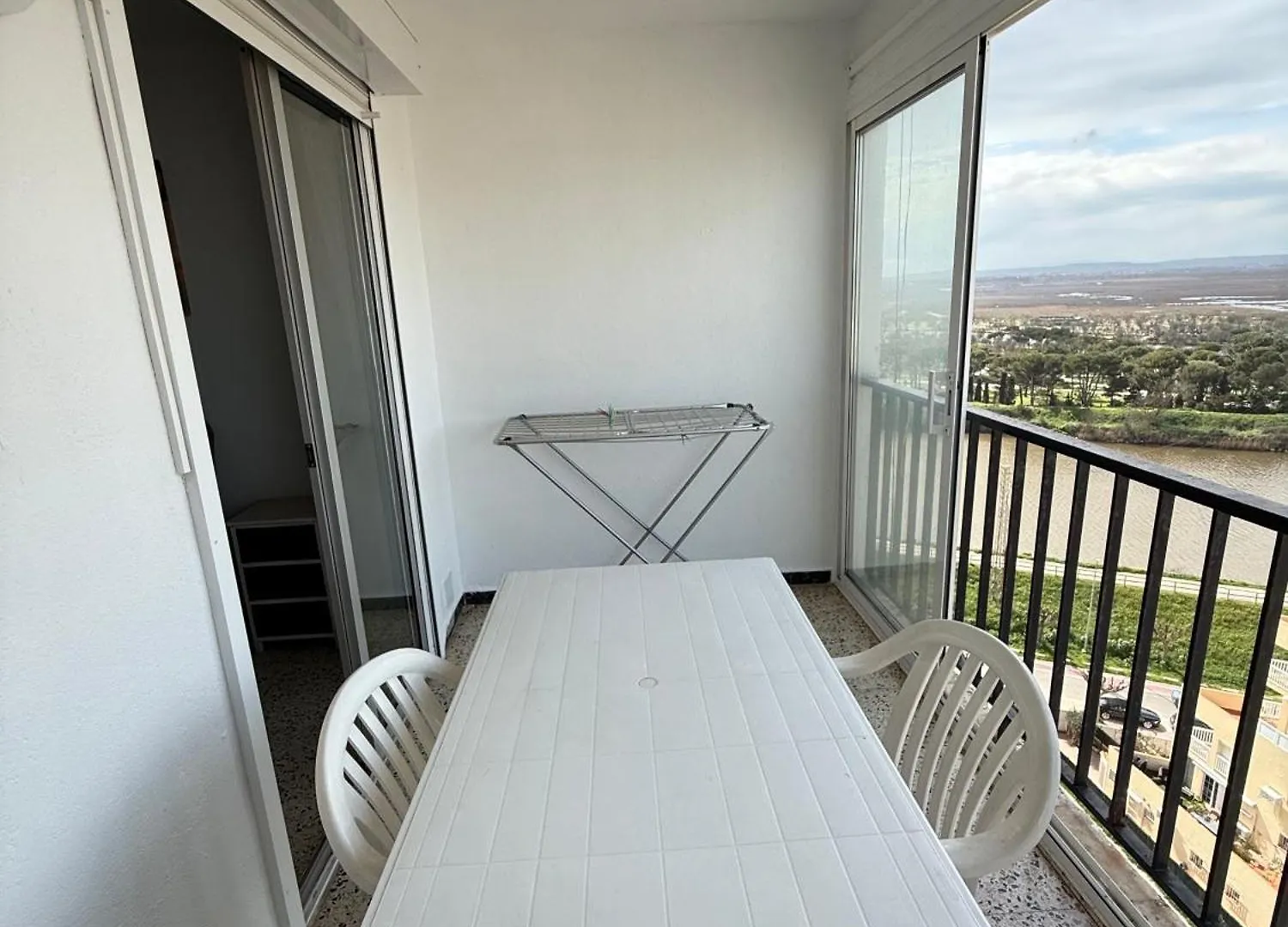 Apartment Awaydays - Karina - 1St Sea Line Studio Empuriabrava Spain