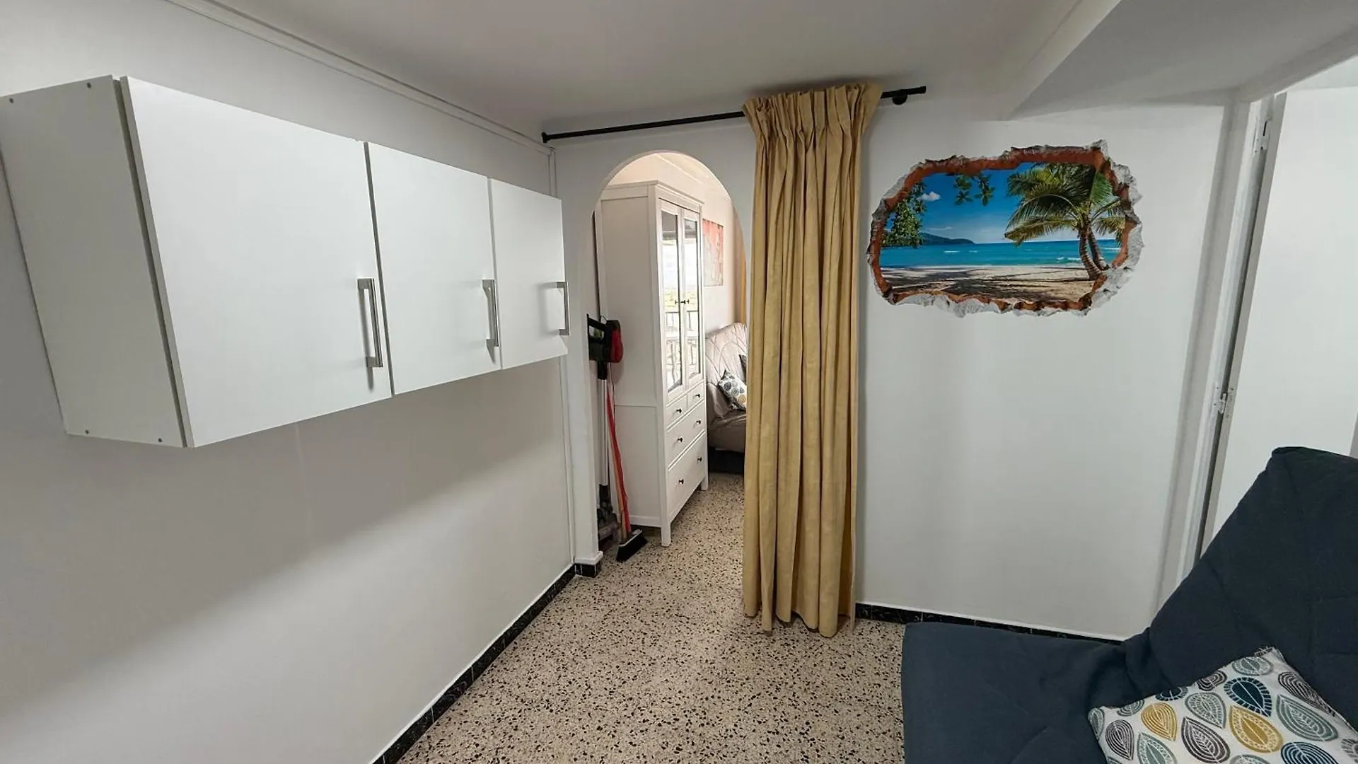 Awaydays - Karina - 1St Sea Line Studio Empuriabrava Apartment